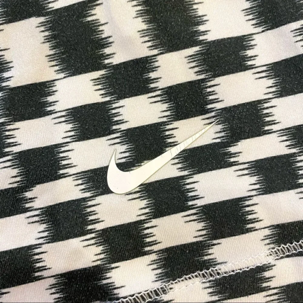 Nike Dri-Fit Sleeveless Workout Tank Top Activewear Black & White Pattern M